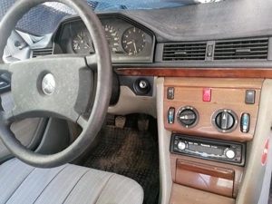 Mercedes Benz 124, an 1986 - imagine 6