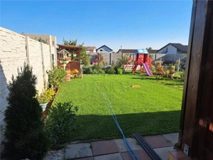 Duplex mobilat si utilat -  curte amenajata - pod mansardabil - imagine 11