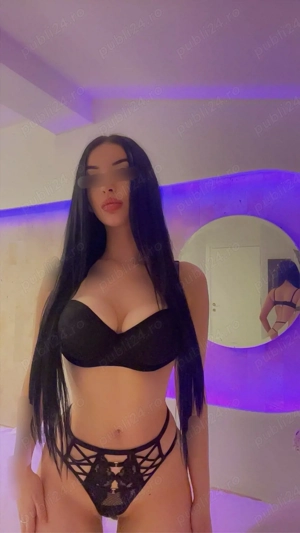 Karla, am si locatie dar fac si deplasari