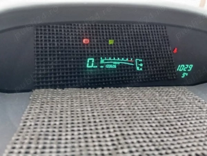 Toyota Yaris facelift 1.33  - imagine 2