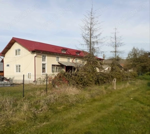 Vând casă solidă an 2000 cu confort modern pe 5200m  teren - imagine 2