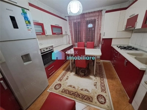 Apartament cu 4 camere G.Enescu etaj 3 - imagine 4