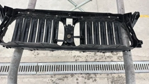 vand hota radiator bmw x3 stare foarte buna 
