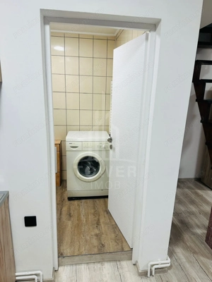 Mansarda recent renovată-Vasile Aaron - imagine 10