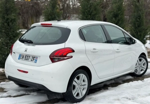 Peugeot 208 Facelift Allure 06.2017 Carplay Navigatie 100 CP 1.6 BlueHdi - imagine 4