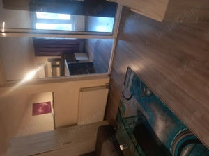 Garsoniera et 3 mansarda, 27 m.Toate utilitatile,renovata,spatioasa.3 min de piata Rahova.15 min Cen - imagine 2