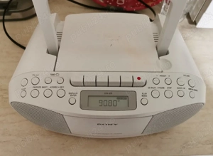 Sistem audio casetofon cu CD casetă si radio alb design deosebit - imagine 2