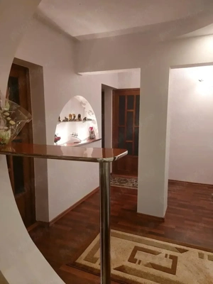 Vand apartament 3 camere