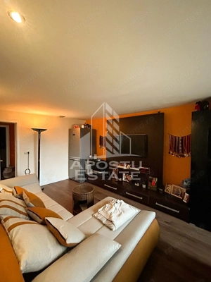 Cel mai mic pret! Apartament cu 4 camere, pizzeria Hot, Hunedoara - imagine 2