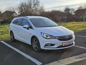 Opel Astra Sports Tourer Plus, Led Matrix, Webasto, Lane Assist, Carlig - imagine 6