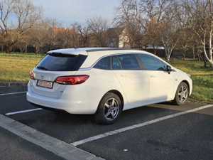 Opel Astra Sports Tourer Plus, Led Matrix, Webasto, Lane Assist, Carlig - imagine 7