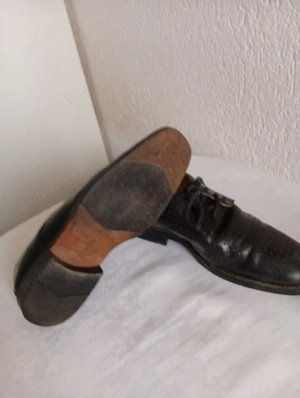 Pantofi din piele naturala