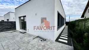Duplex Individual pe Parter | 4 camere | La Asfalt | Toate utilitatile - imagine 4