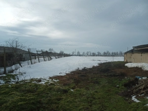 Casa la tara, jud Tulcea - imagine 4