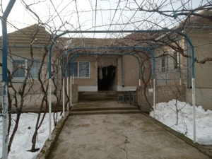 Casa la tara, jud Tulcea - imagine 6