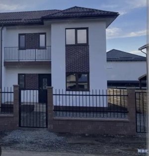 Casa Tip Duplex  în Cartierul izvor   Intabulata