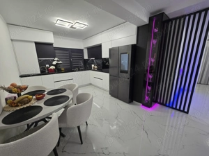 Case 150mp desfasurat, 550mp teren, caramida+beton, termosistem 10cm, geam Salamander,GARANTIE 10ANI - imagine 2