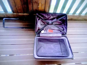 Vând troler 50x35x24 cm - imagine 3