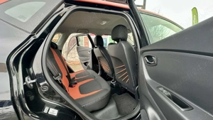 Renault Captur Luxe Edition An 2015 Motor 1.2 TCe Benzina Euro 6 Cutie Automata - imagine 8