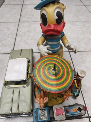 Artă și Antichități 