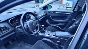 Renault Megane Sport Tourer 2017 | 1.6 dCi 130 CP | Cutie manuală  - imagine 6