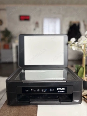 Vând Imprimantă Epson-XP2205