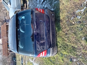 Vând sau dezmembrez