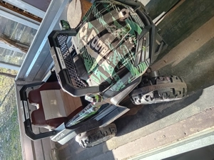 Masinuta electrica 4x4 cu telecomanda,muzica etc - imagine 5