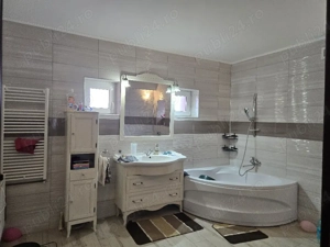 Casa de Vînzare - imagine 10