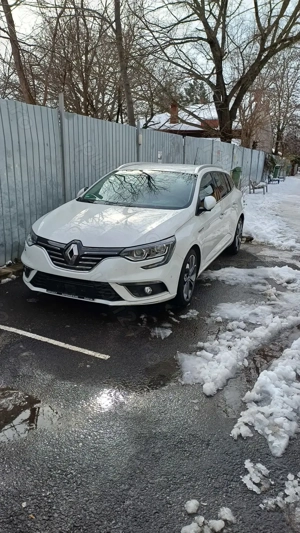 Renault Megane Bose 2017   1.2 TCe 130 CP   Navi Mare   Masaj   Keyless   Full LED - imagine 2