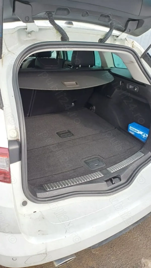 Renault Megane Bose 2017   1.2 TCe 130 CP   Navi Mare   Masaj   Keyless   Full LED - imagine 10