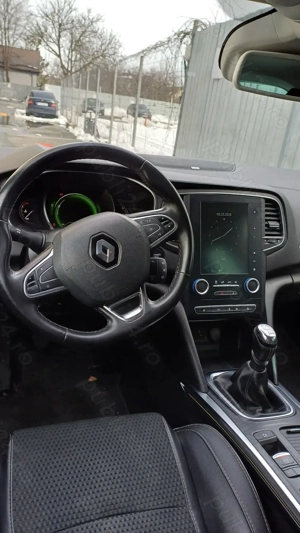 Renault Megane Bose 2017   1.2 TCe 130 CP   Navi Mare   Masaj   Keyless   Full LED - imagine 9