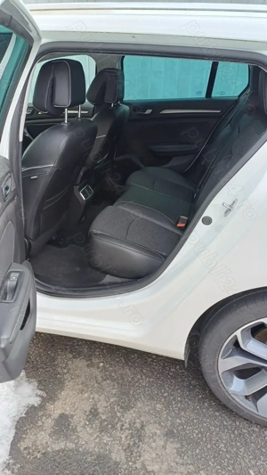 Renault Megane Bose 2017   1.2 TCe 130 CP   Navi Mare   Masaj   Keyless   Full LED - imagine 8