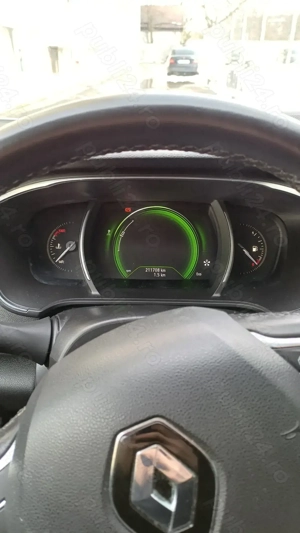 Renault Megane Bose 2017   1.2 TCe 130 CP   Navi Mare   Masaj   Keyless   Full LED - imagine 6