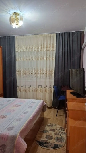 De Inchiriat - Ap. 2 Camere - Decomandat - Micro 18