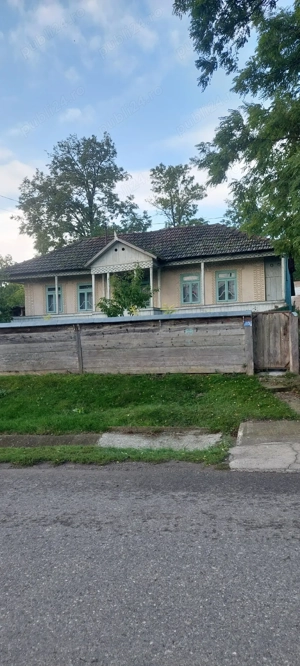 casa batraneasca de vanzare - imagine 4