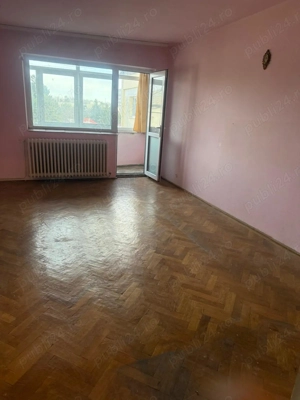Vind apartament 3 camere