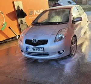  Toyota Yaris 1.4 D-4D   Motorină   168.000 km  - imagine 2