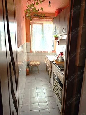 2 cam bloc izolat zona Complex Studentesc - imagine 5