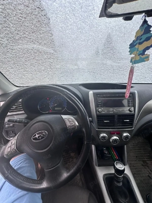Vand Subaru Forester .stare perfectă neimatriculat