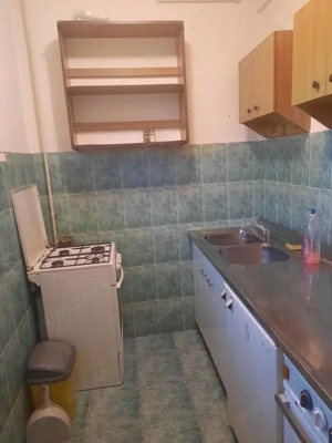 dau in chirie garsoniera 27mp n manastur etaj4 din 10 cu lift cona Big