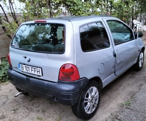 Vand- schimb Renault Twingo 1.2 benzina ( PROPRIETAR ) pret discutabil - imagine 5