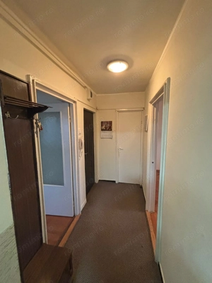 Dambu Pietros - Vanzare apartament 3 camere - Str. Ceahlau - imagine 4