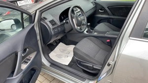 Toyota avensis  - imagine 2