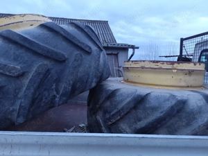 John Deere 7430 - imagine 5