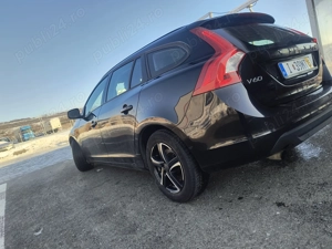 Volvo v60 2013 1.6D Euro 5 - imagine 2