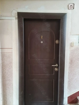 Vând apartament 3 camere, Boul Roşu, recent zugrăvit