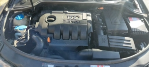 Audi A3 Panoramic 4 usi - imagine 6