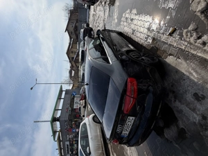 Vând Audi A4 model 2.0 diesel an 2012 bară față și faruri S line  - imagine 4