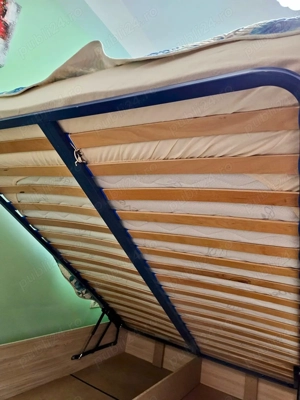 Mobila dormitor(pat 140 200,dulap,comoda - imagine 4